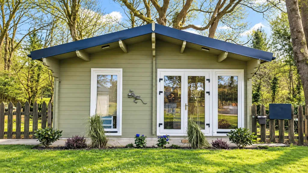 Garden studio project eco home